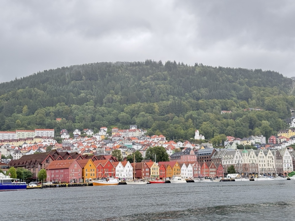 9일차 [레이캬비크 - 베르겐 - 오다]